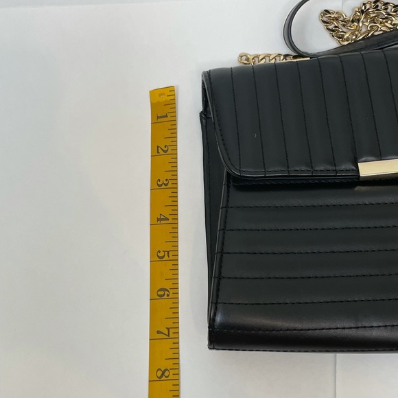 Quilted Bebe Black Crossbody w/ Gold Chain - Picture 12 of 14